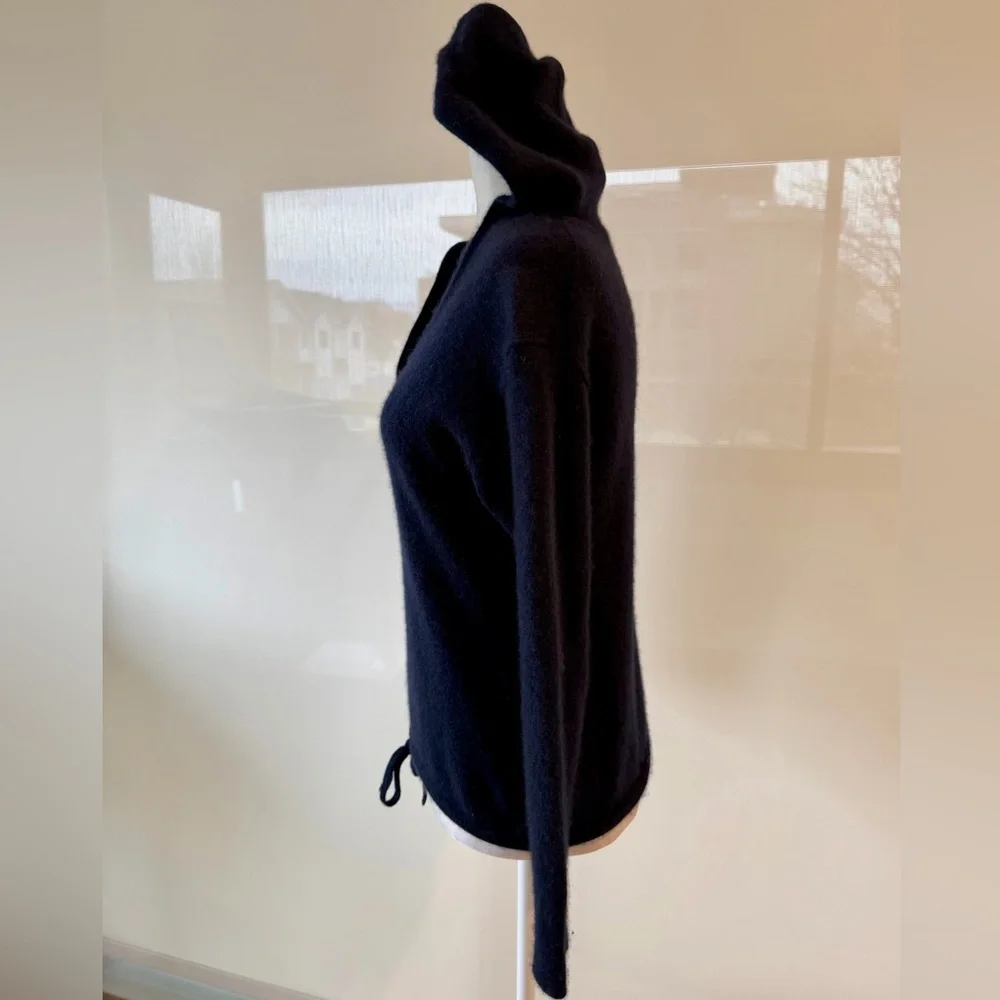 Theory Deep Navy V-Neck Cashmere Sweater Relaxed Hoodie - Picture 7 of 15